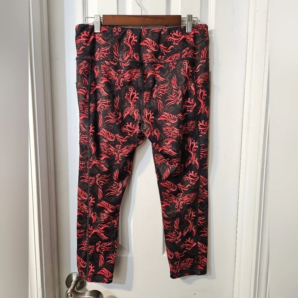 Constantly Varied Gear Black and Red Crop Legging
